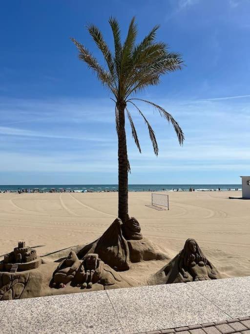 Apartamento 1ª Linea De Playa - Con Piscina Y Parking Playa de Gandia Экстерьер фото